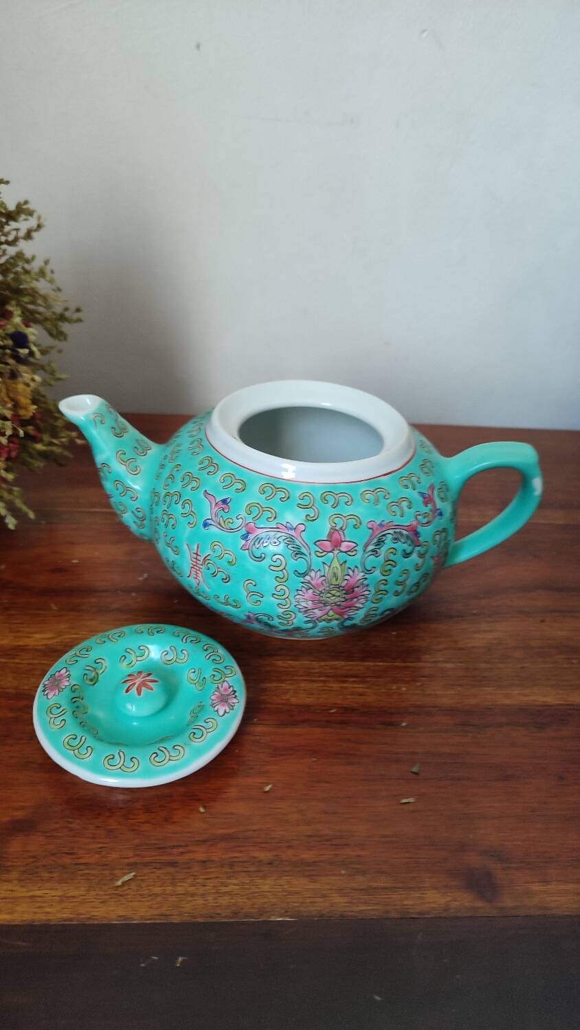 Vintage Min Shou Porcelain teapot turquoise