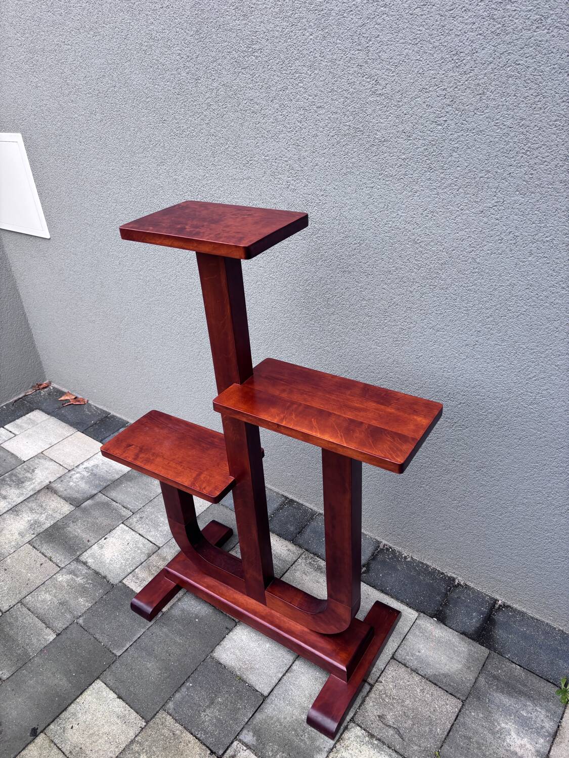 Art deco flower stand