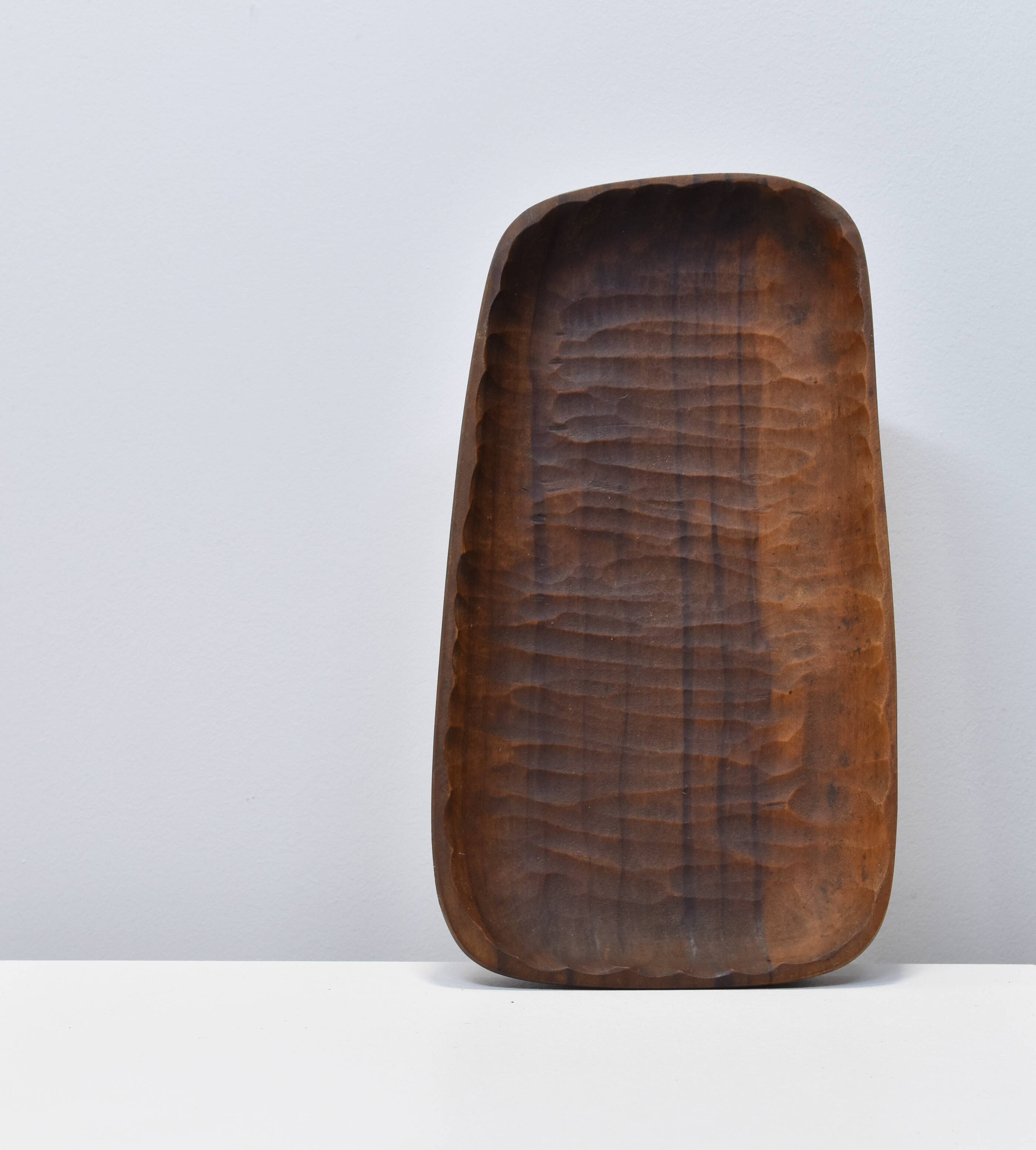 Empty carved wooden pockets