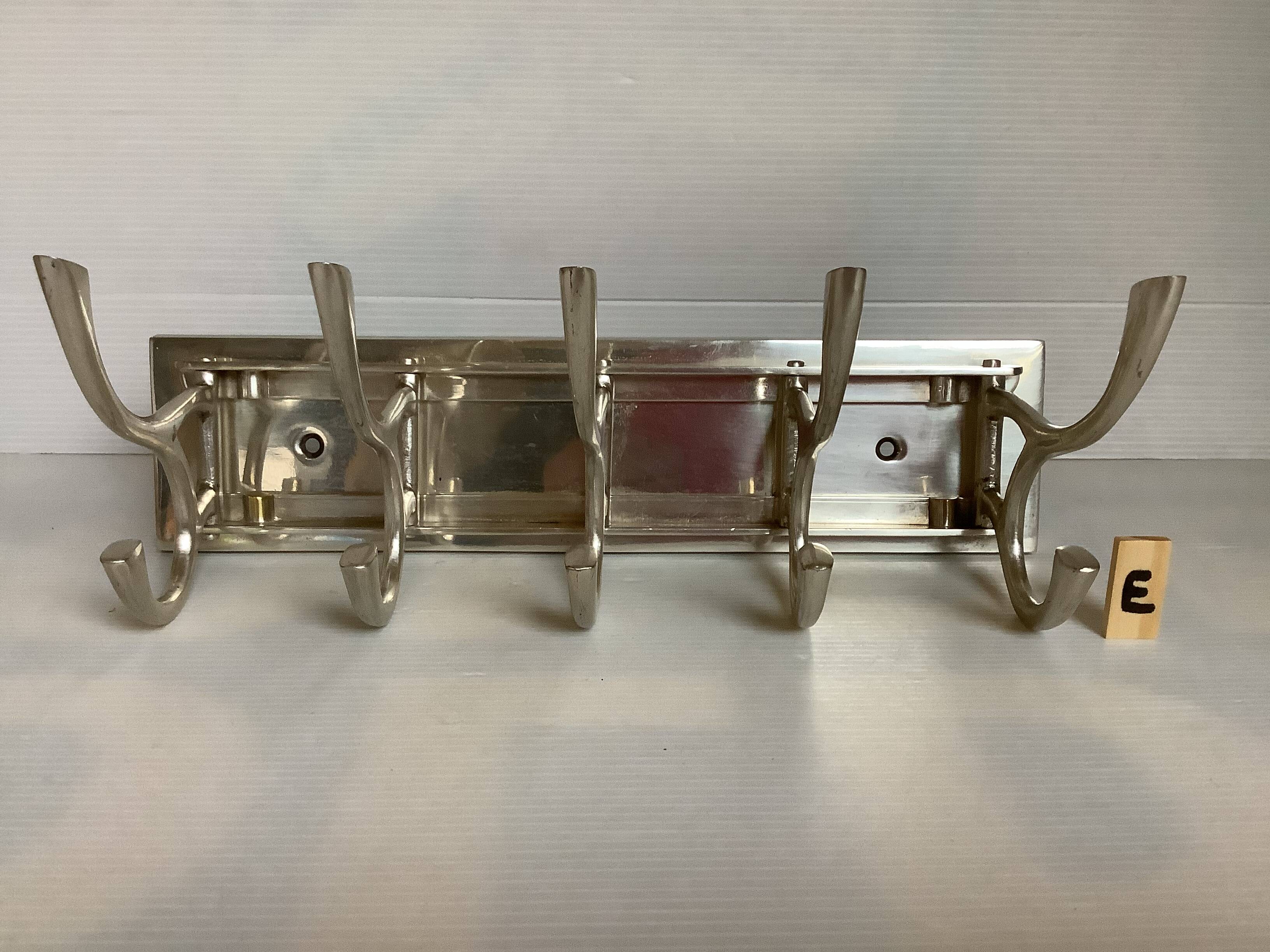 Haceka style coat rack with 5 adjustable hooks E