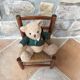 Chaise d'enfant assise paillée