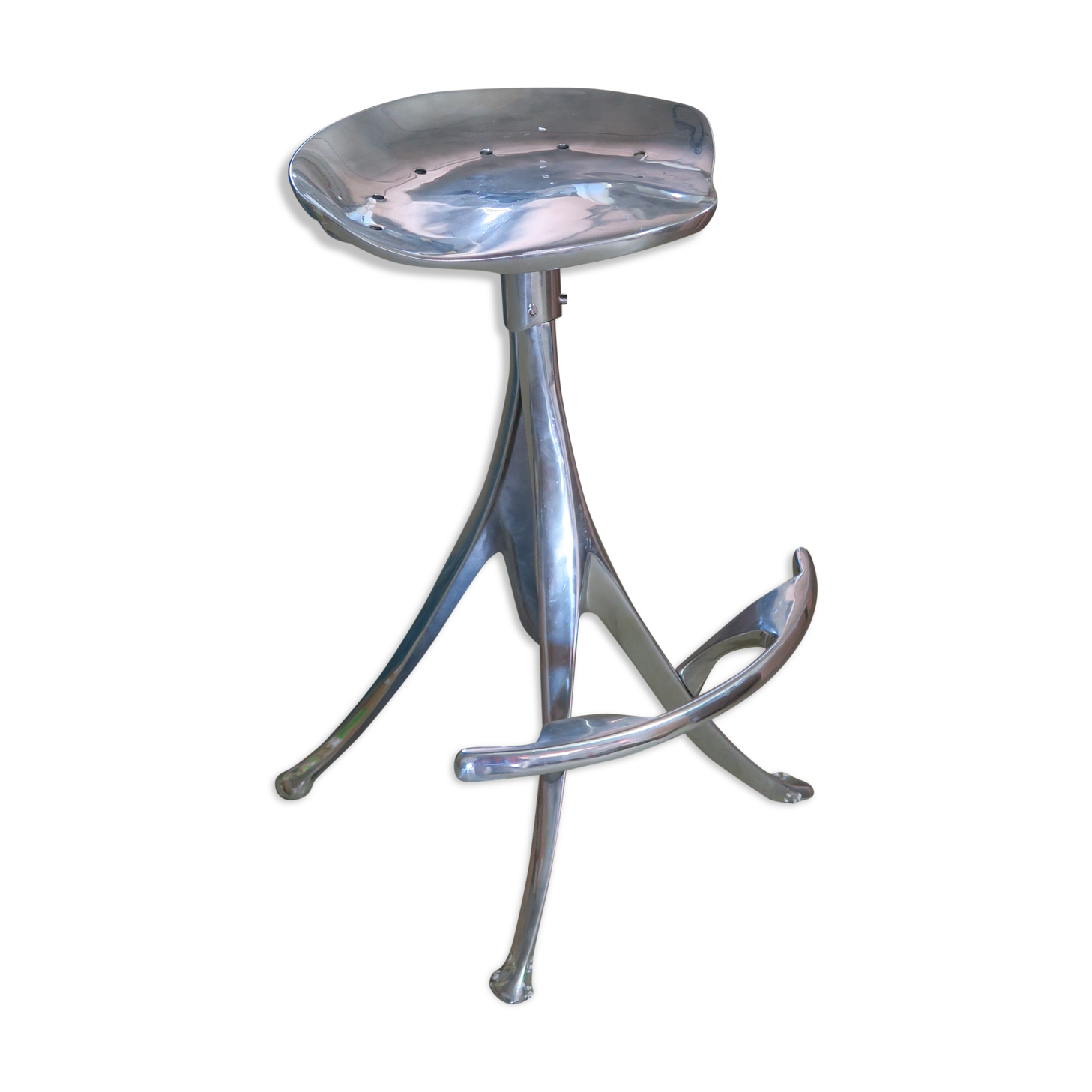 Metal tabouret