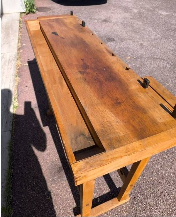 Small vintage carpenter's workbench in solid wood – Charming console