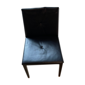 Chaise fitzgerald de poltrona frau en cuir nest noir