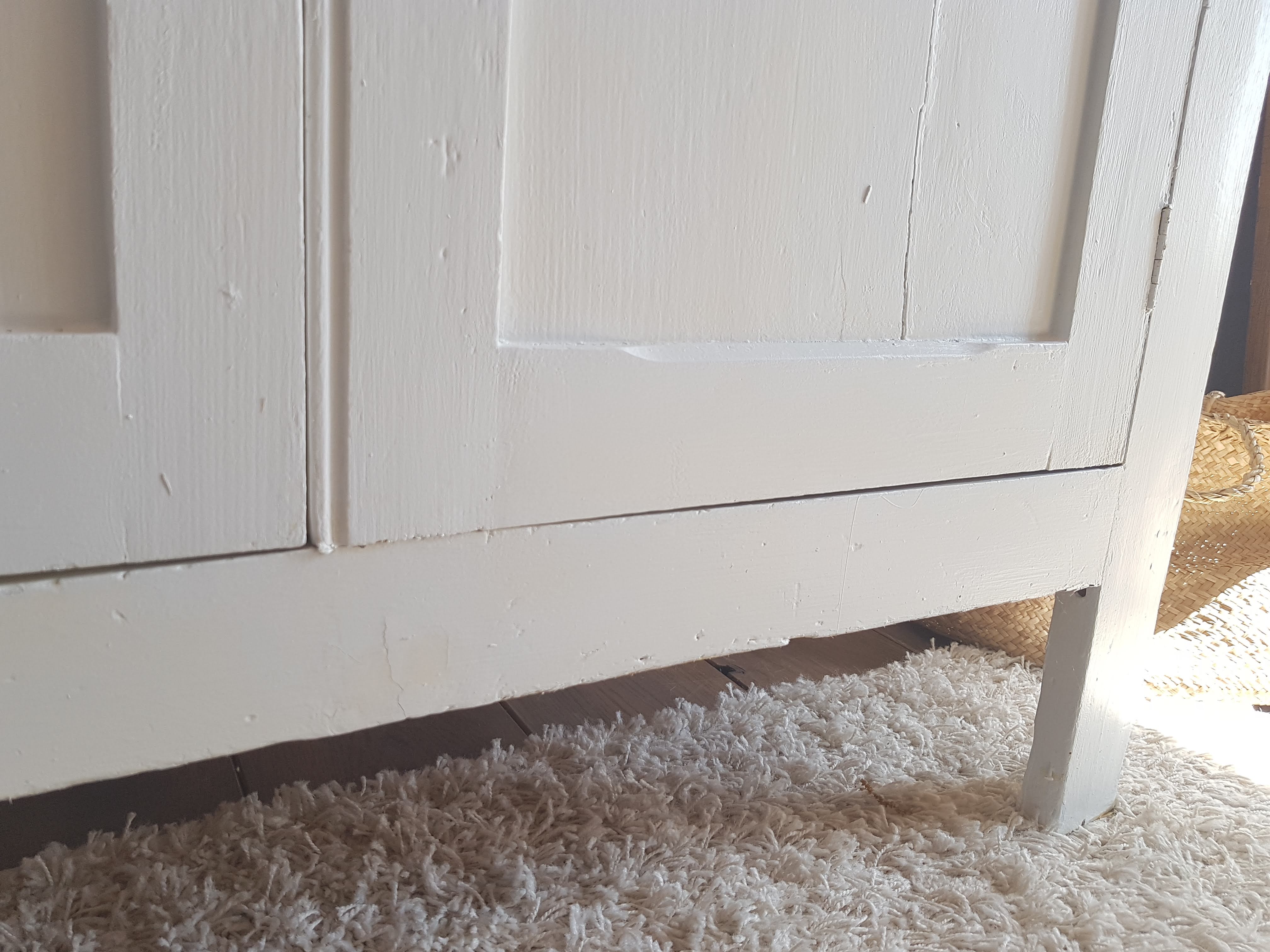 Old white Parisian buffet