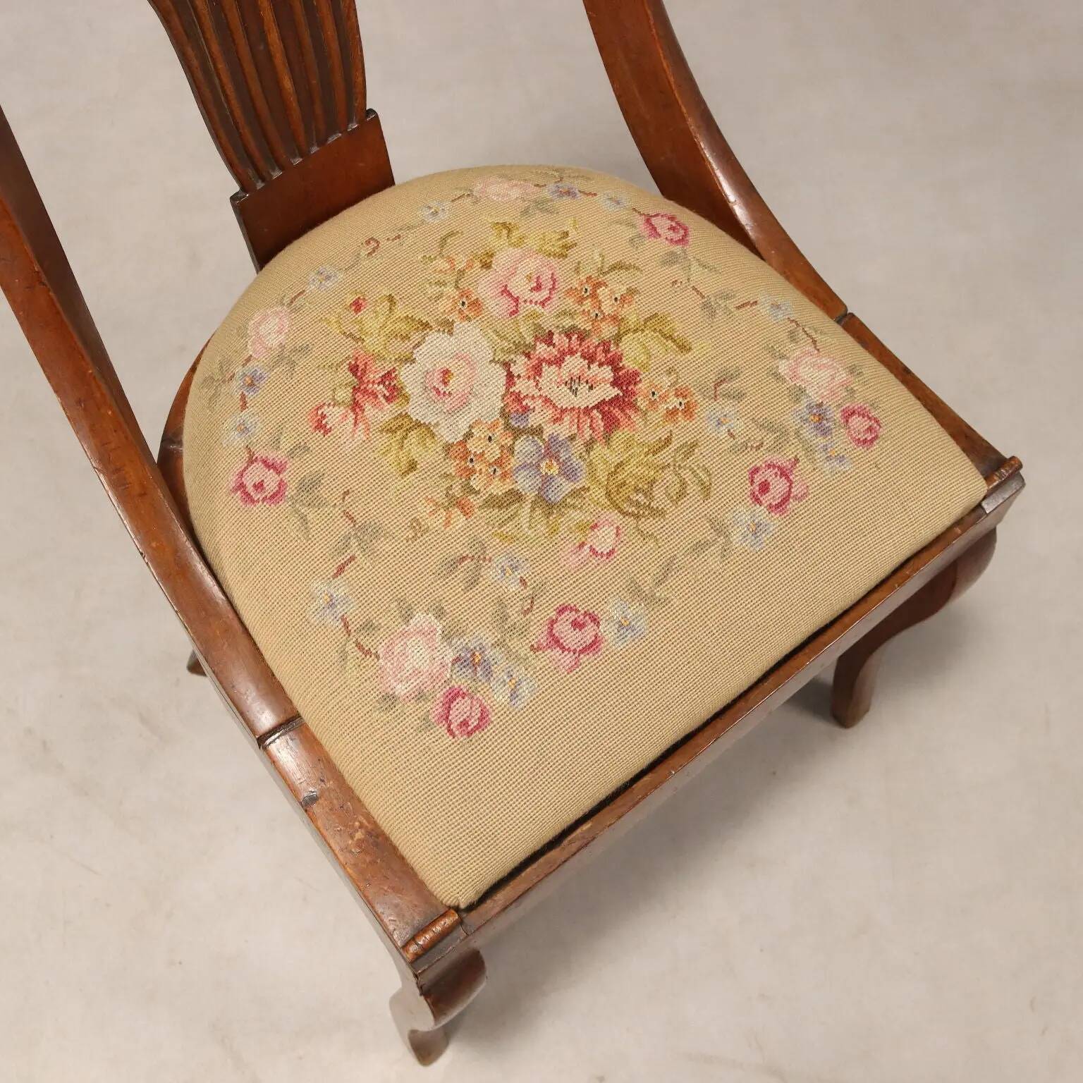 Antique Louis-Philippe chairs in walnut and fabric, Italy, 19th century.