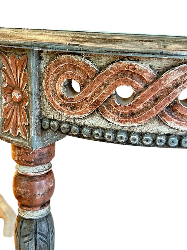Console Demi-Lune de Style Louis XVI – Peinte et Dorée, Probablement Italienne
