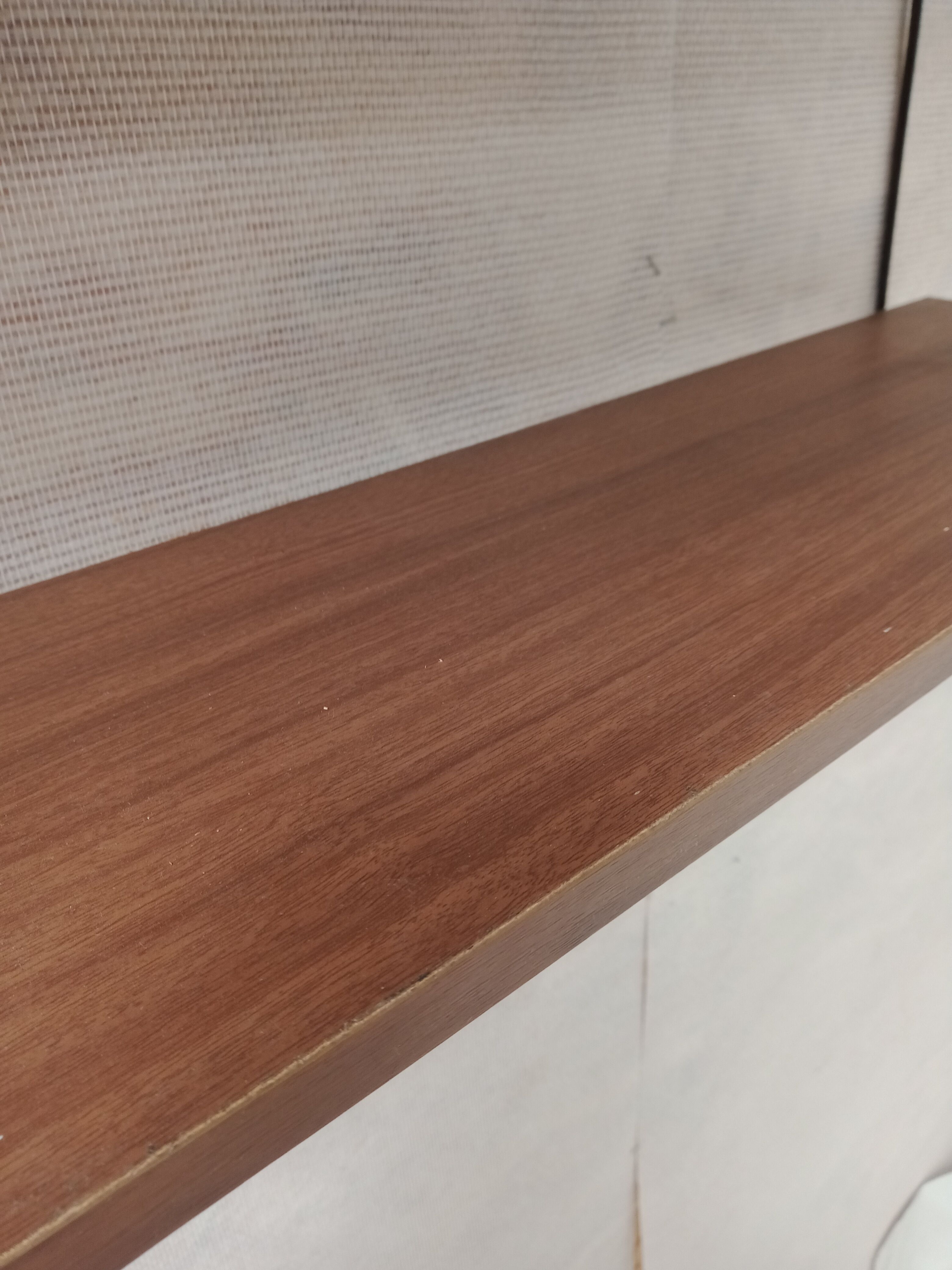 String style metal wire spreader