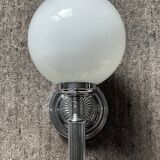 Vintage wall lamp in opaline and chrome metal