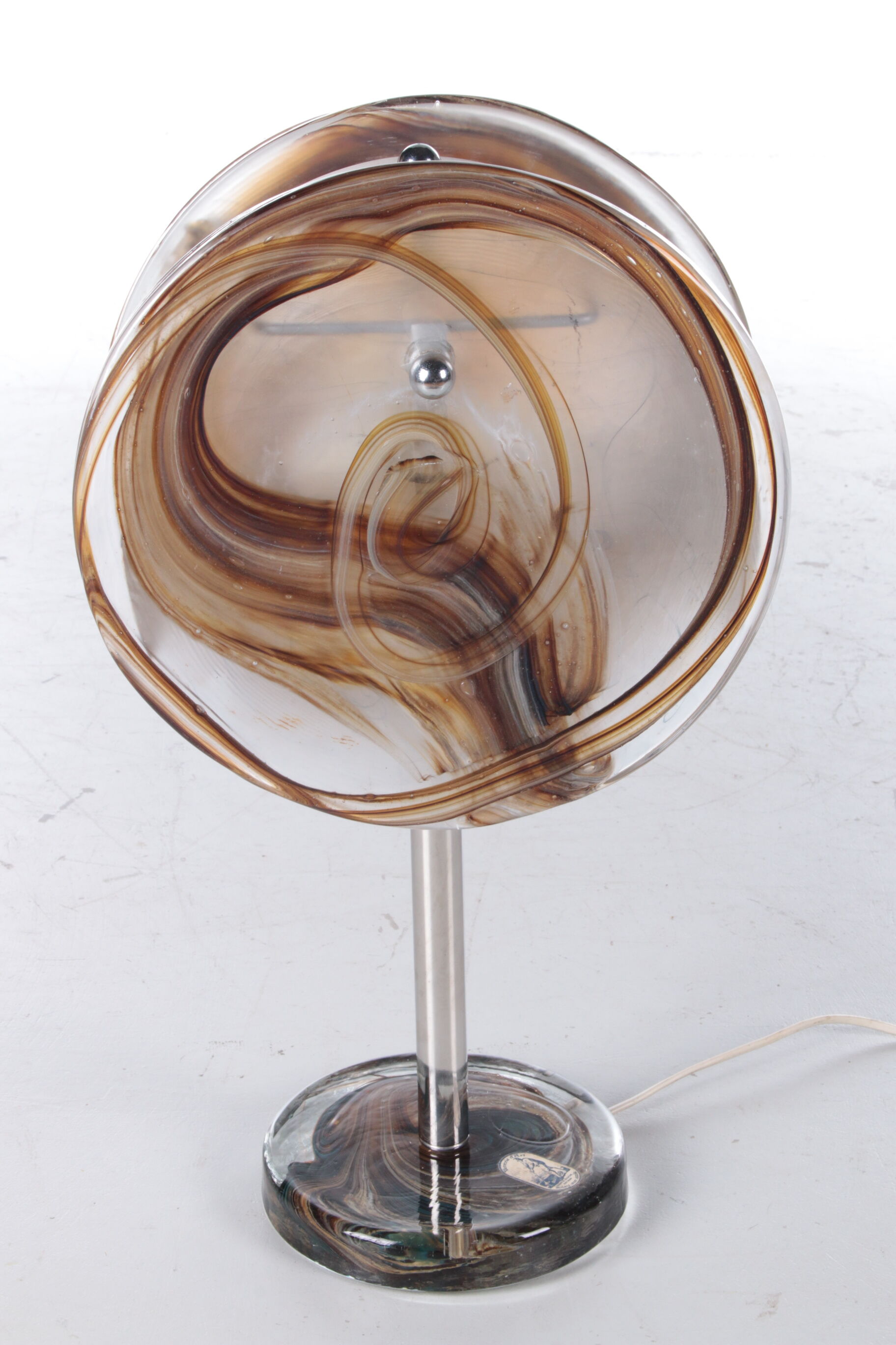 Rare beautiful French table lamp design by Jean-Pierre Alary, France.