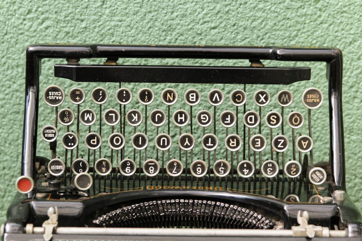 Underwood Typewriter No.5