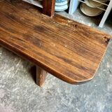 Table à manger et 2 bancs en bois foncé Aranjou années 70/80 ☐ 200 x 89 cm