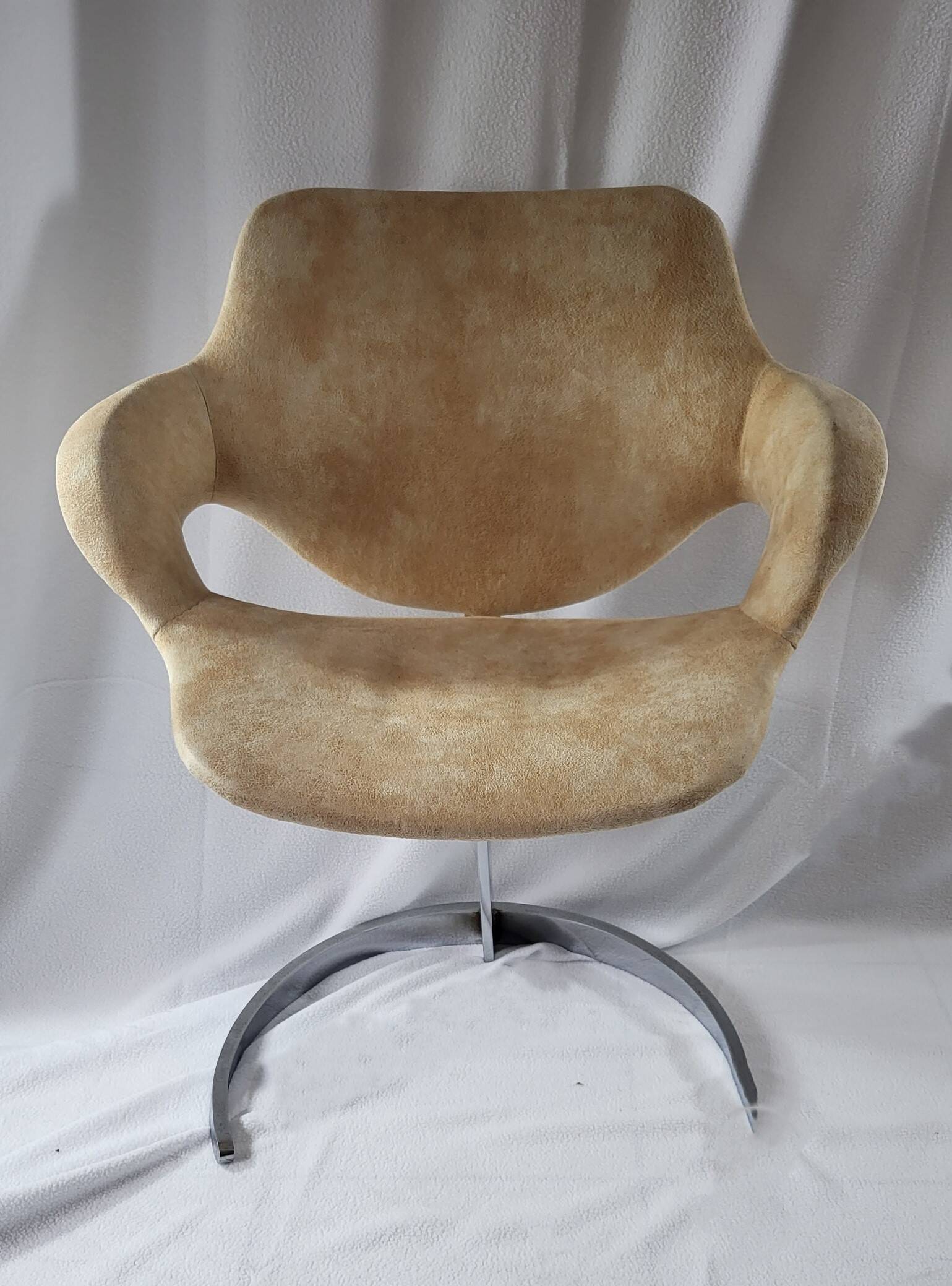 Euro Steel table and chair set 1970 Space Age