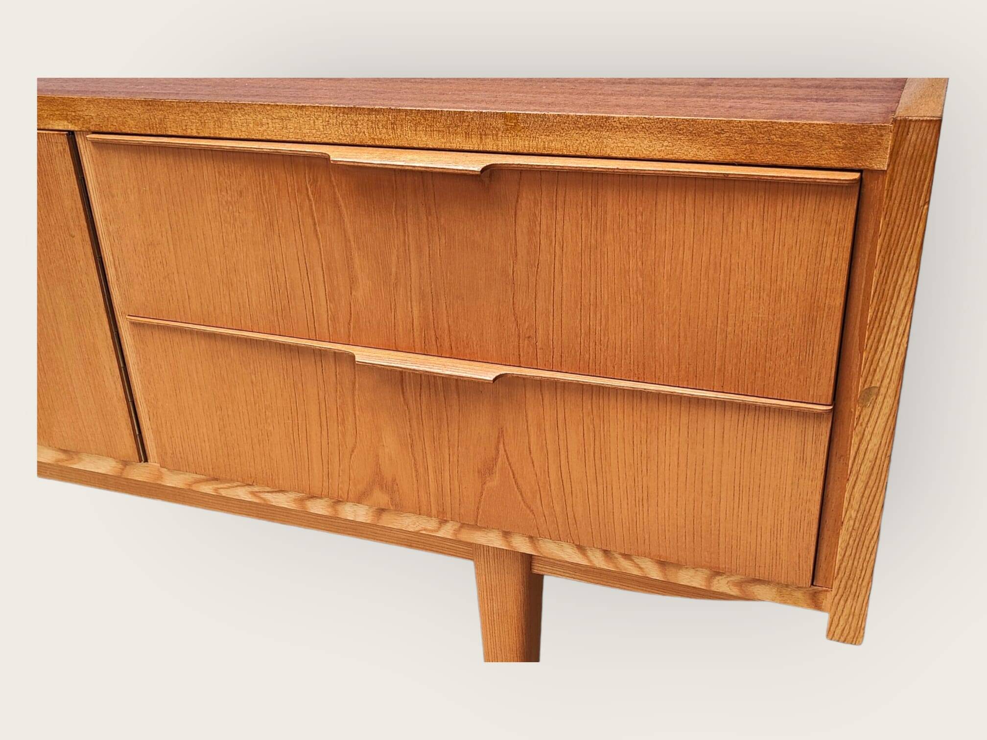 Mid Century lowboard