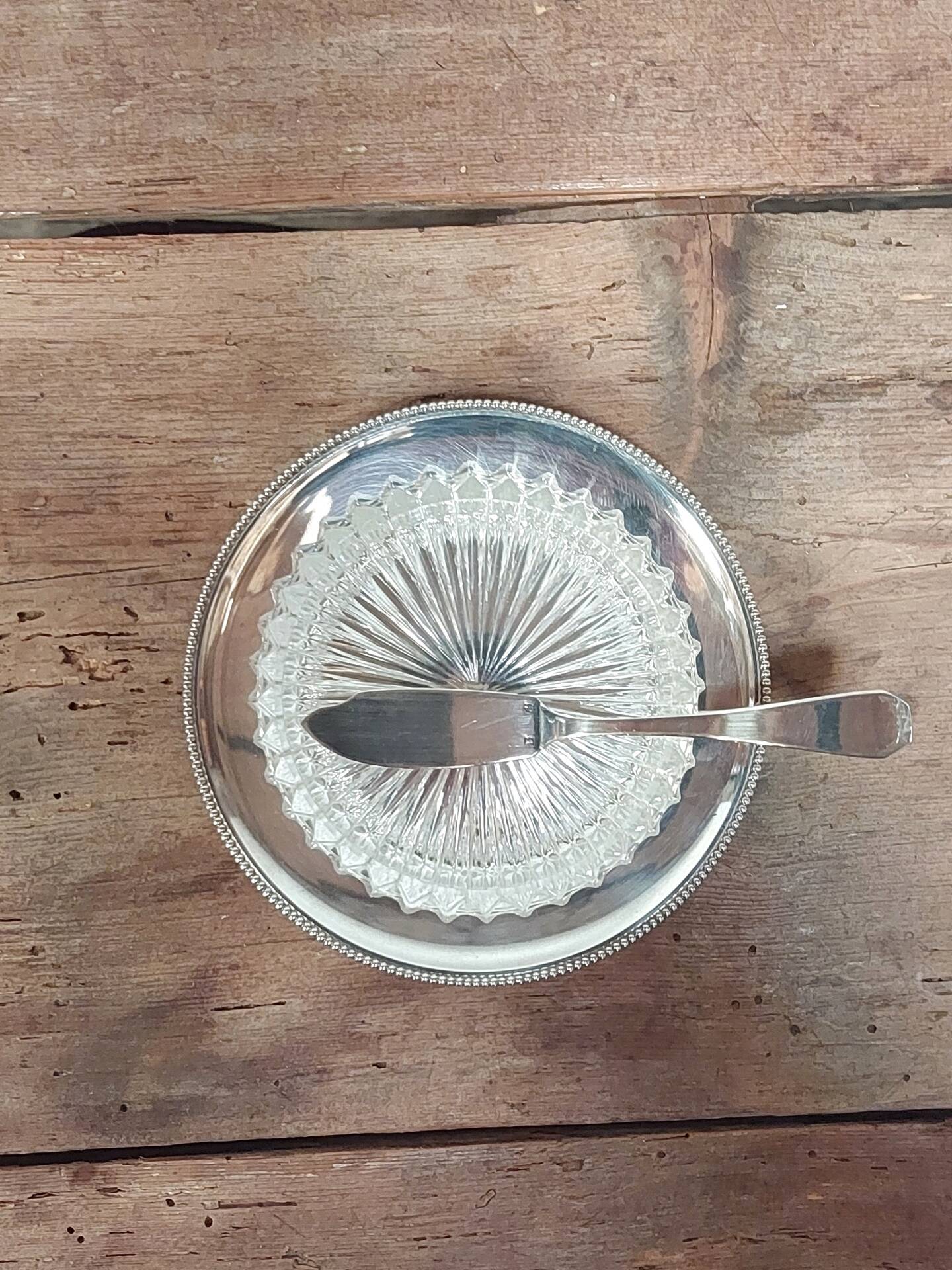 Beurrier en cristal et métal argenté