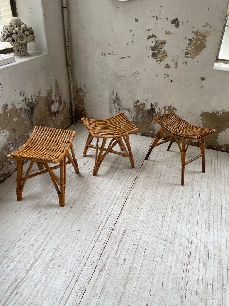 Set 3 rattan stools