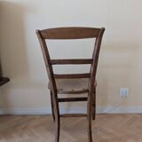 Chaises en bois