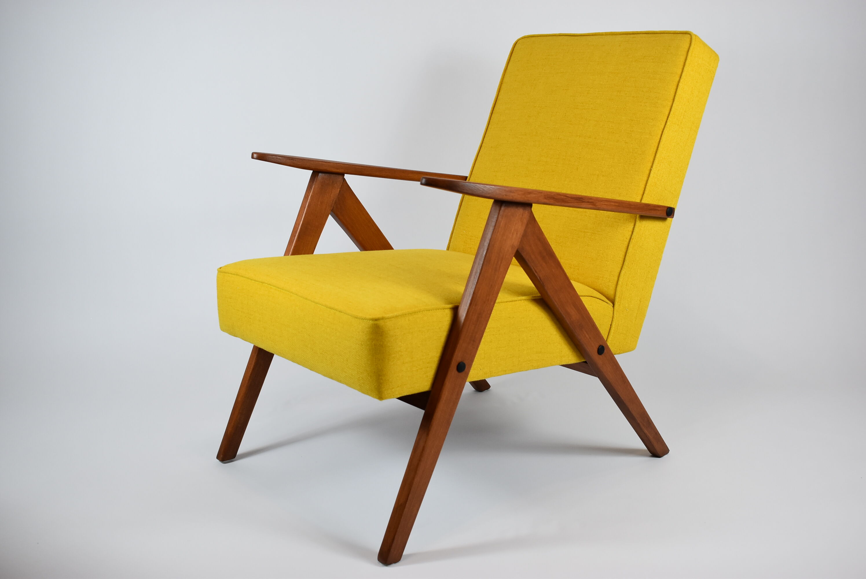 Armchair compas, renovation, yellow, teak