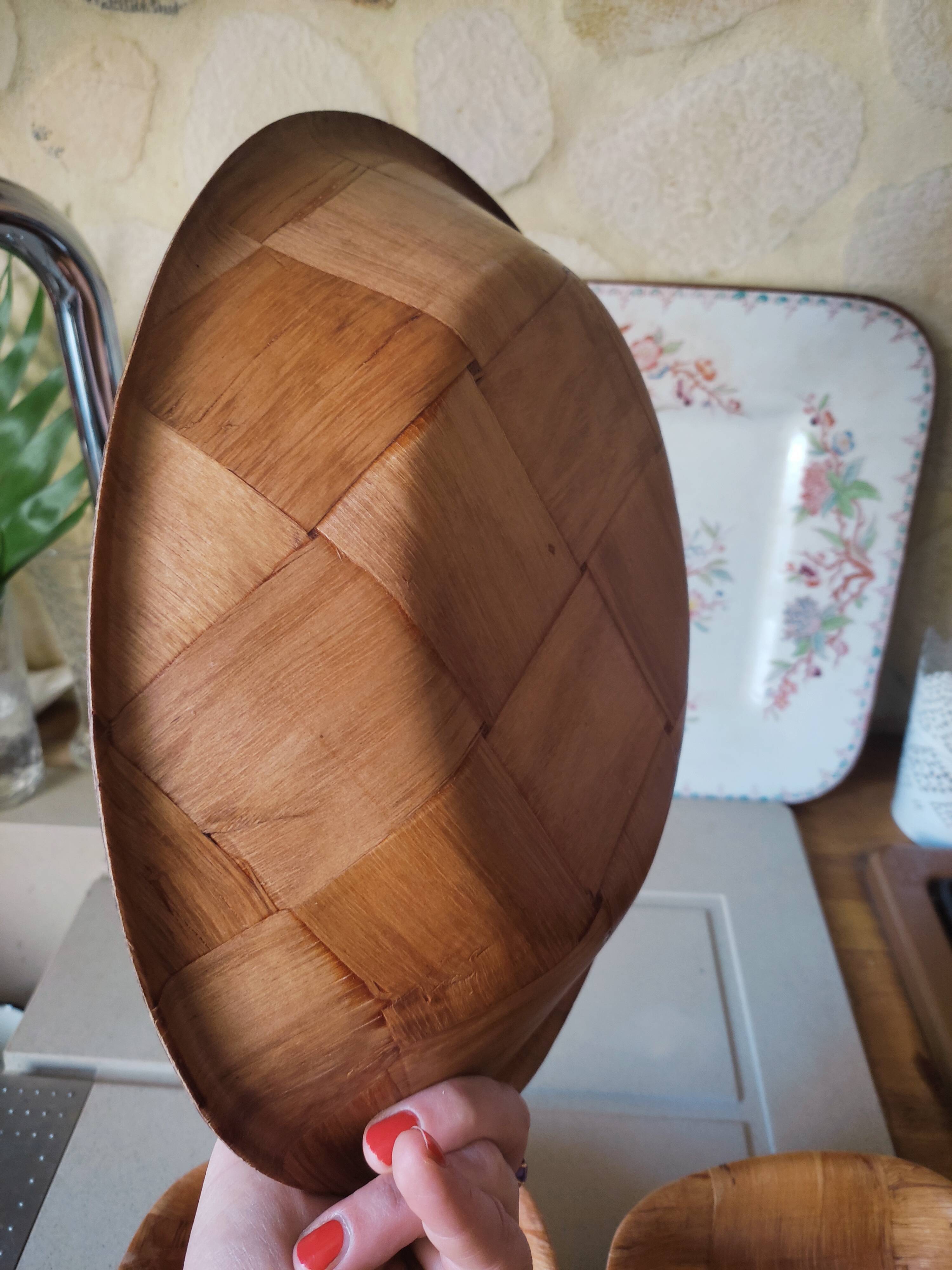 5 dishes in pressed laminated wood