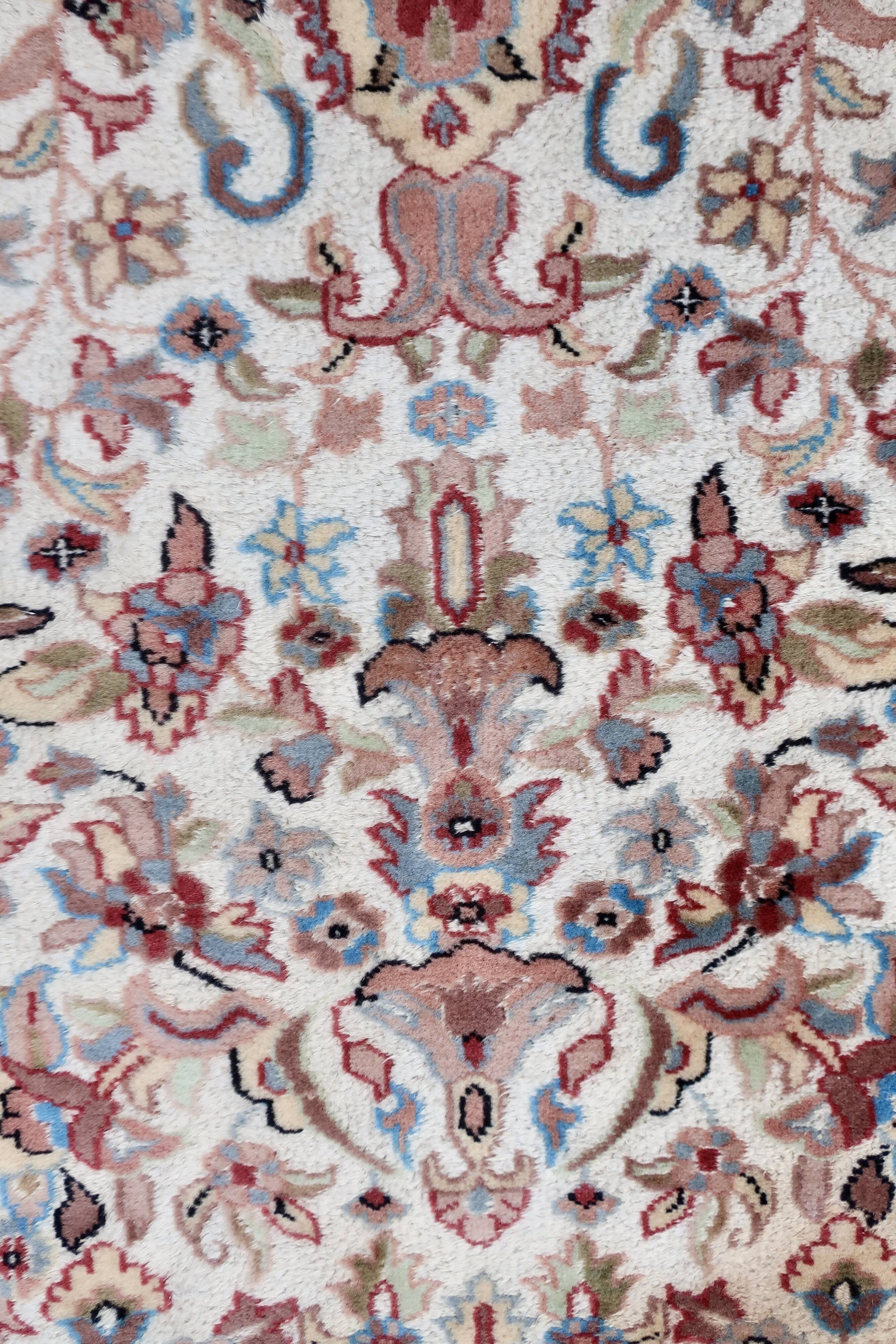 Punjab rug, India, 20th century, wool and silk, 245 x 160 cm