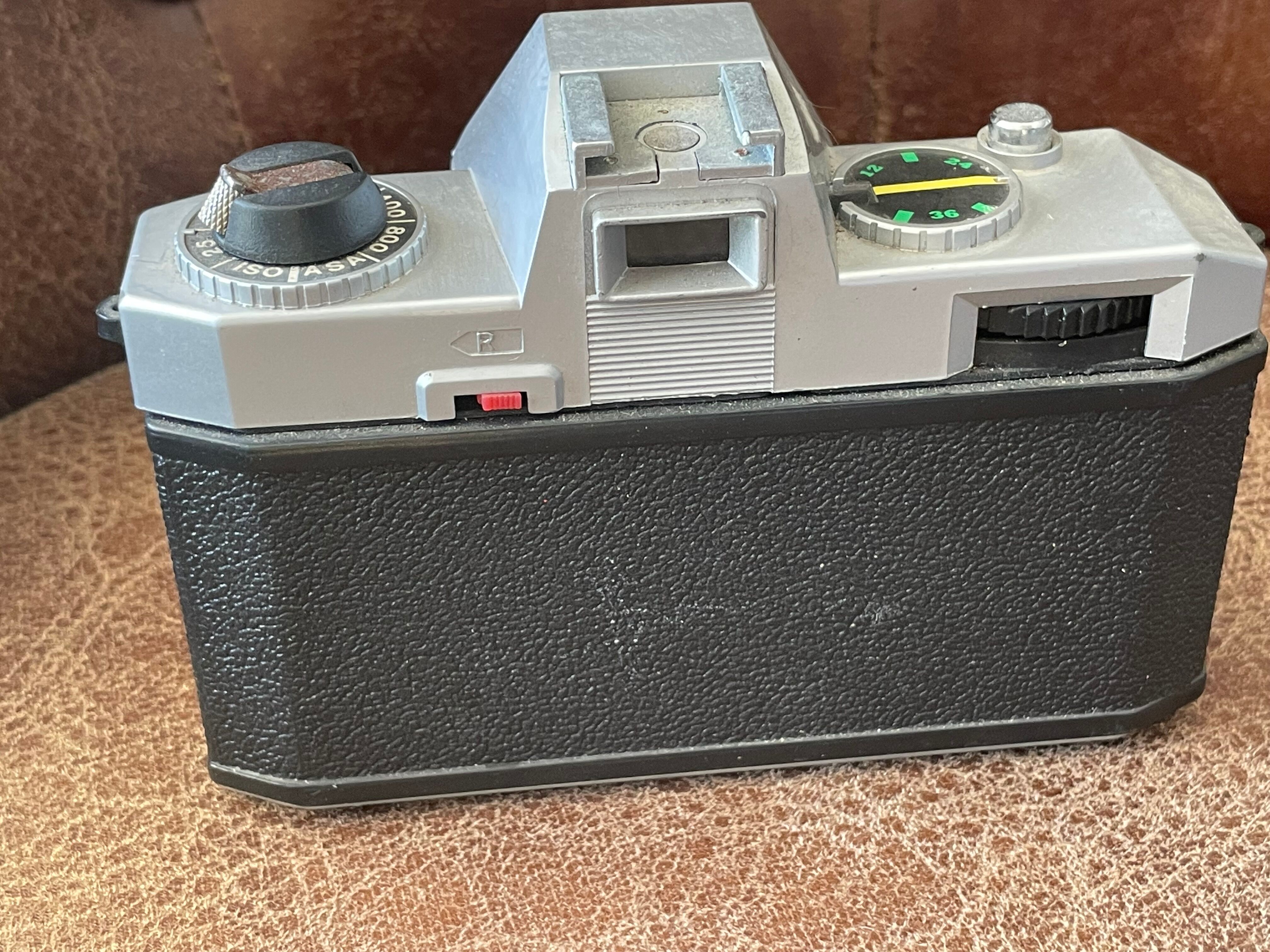 Appareil photo argentique vintage