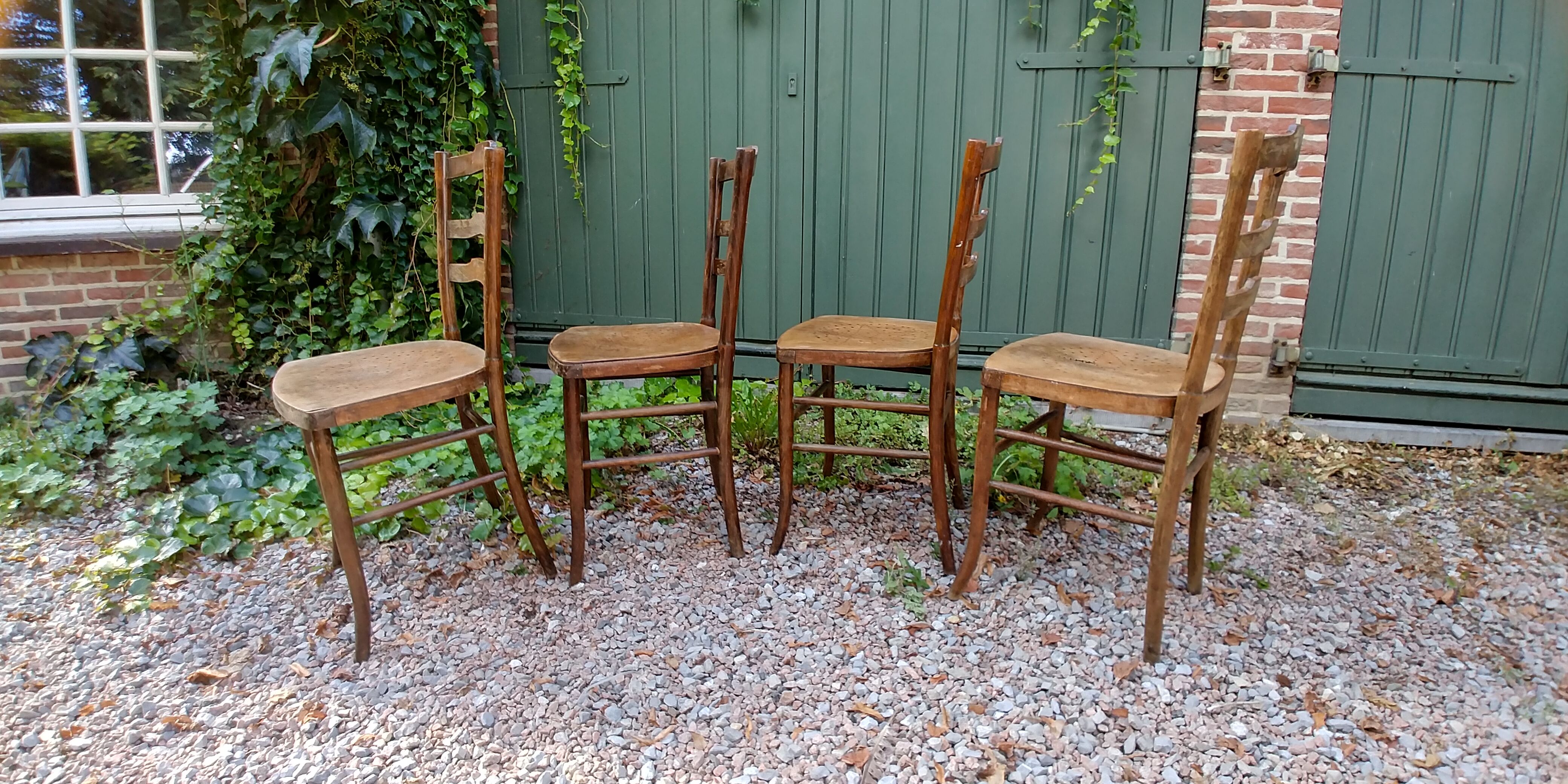 Lot of 4 bistro chairs Cambier