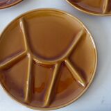 Set of 8 plates