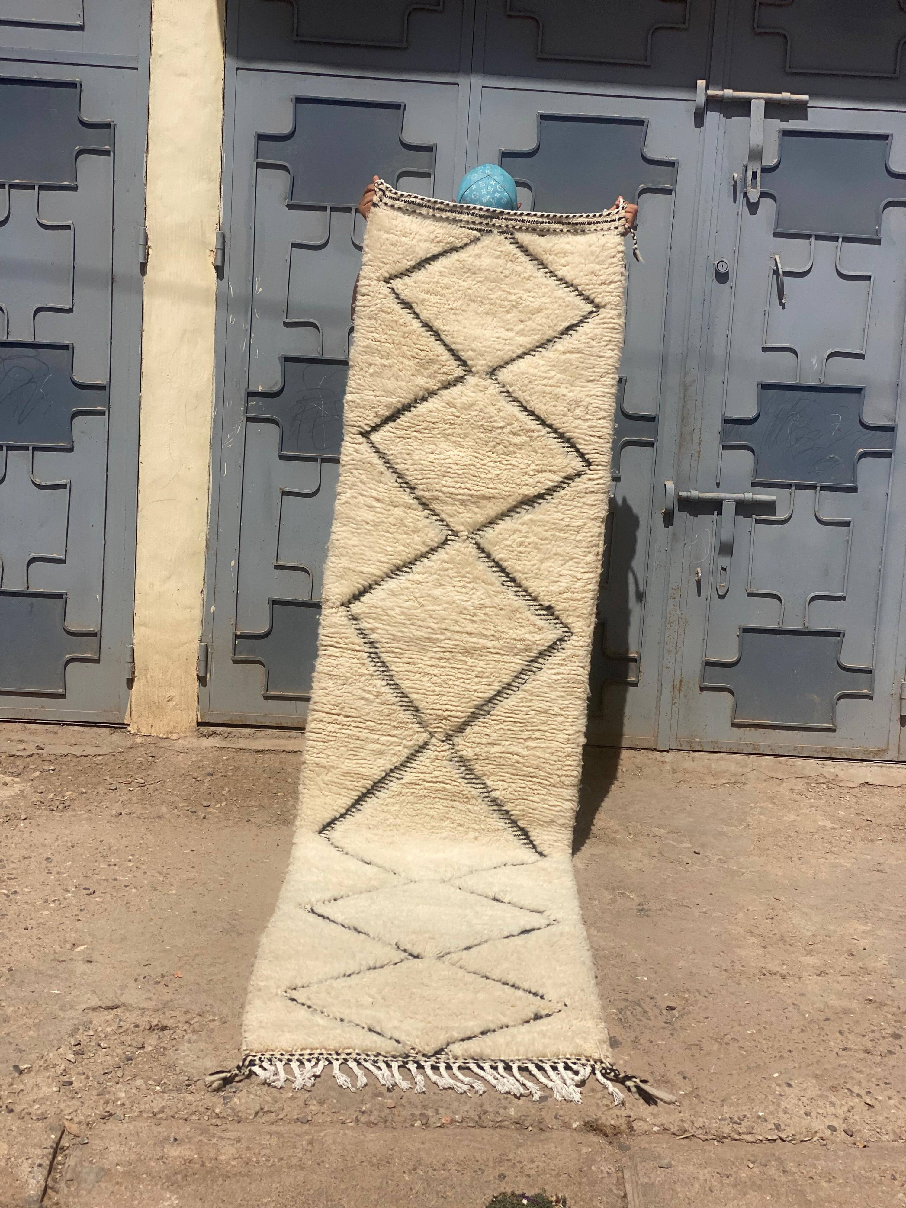 Tapis marrocan beni ouarine 250/80cm