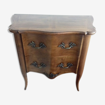 Commode galbée style Louis XV