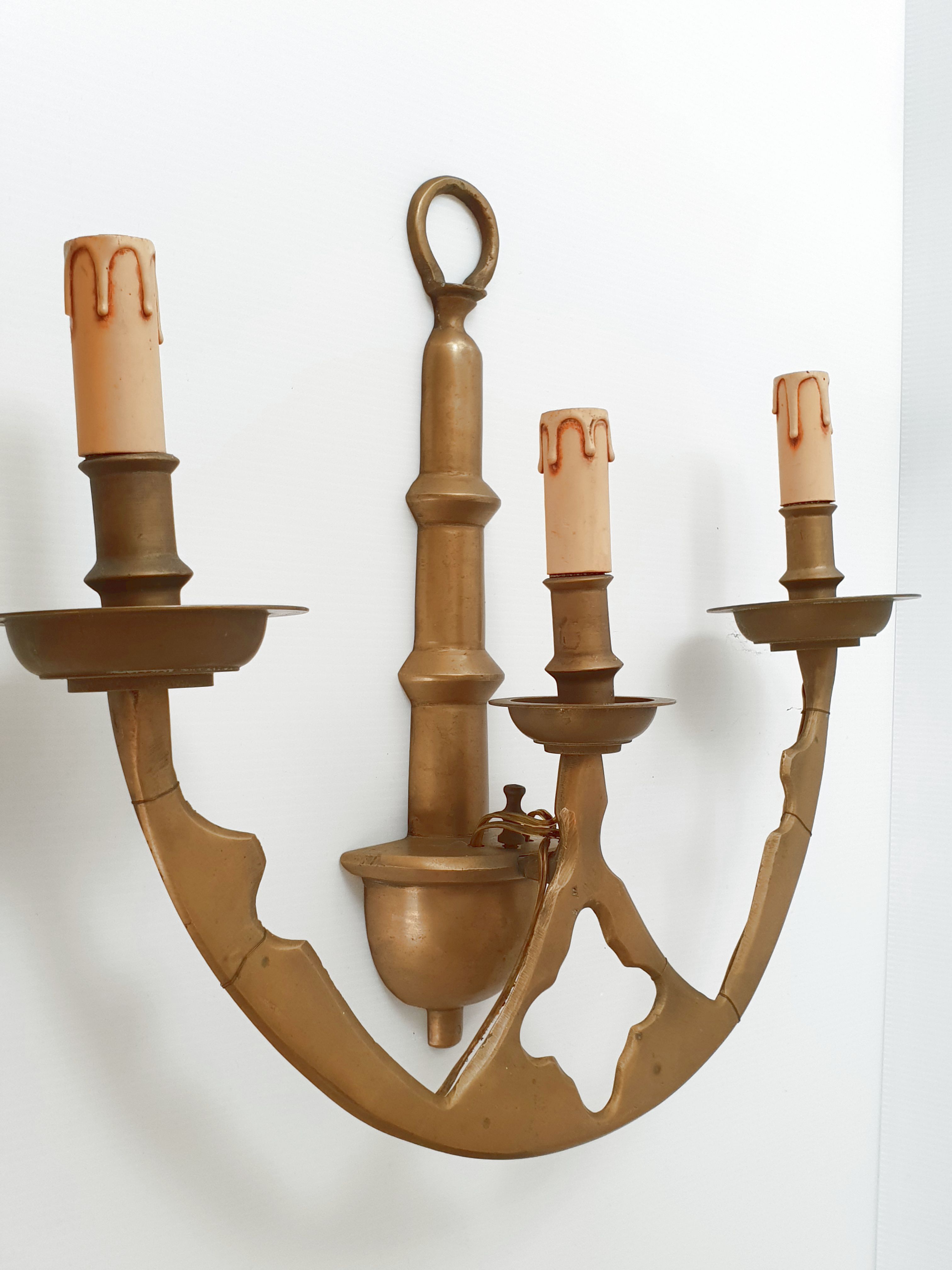 Pair of vintage 1950 aliton wall light