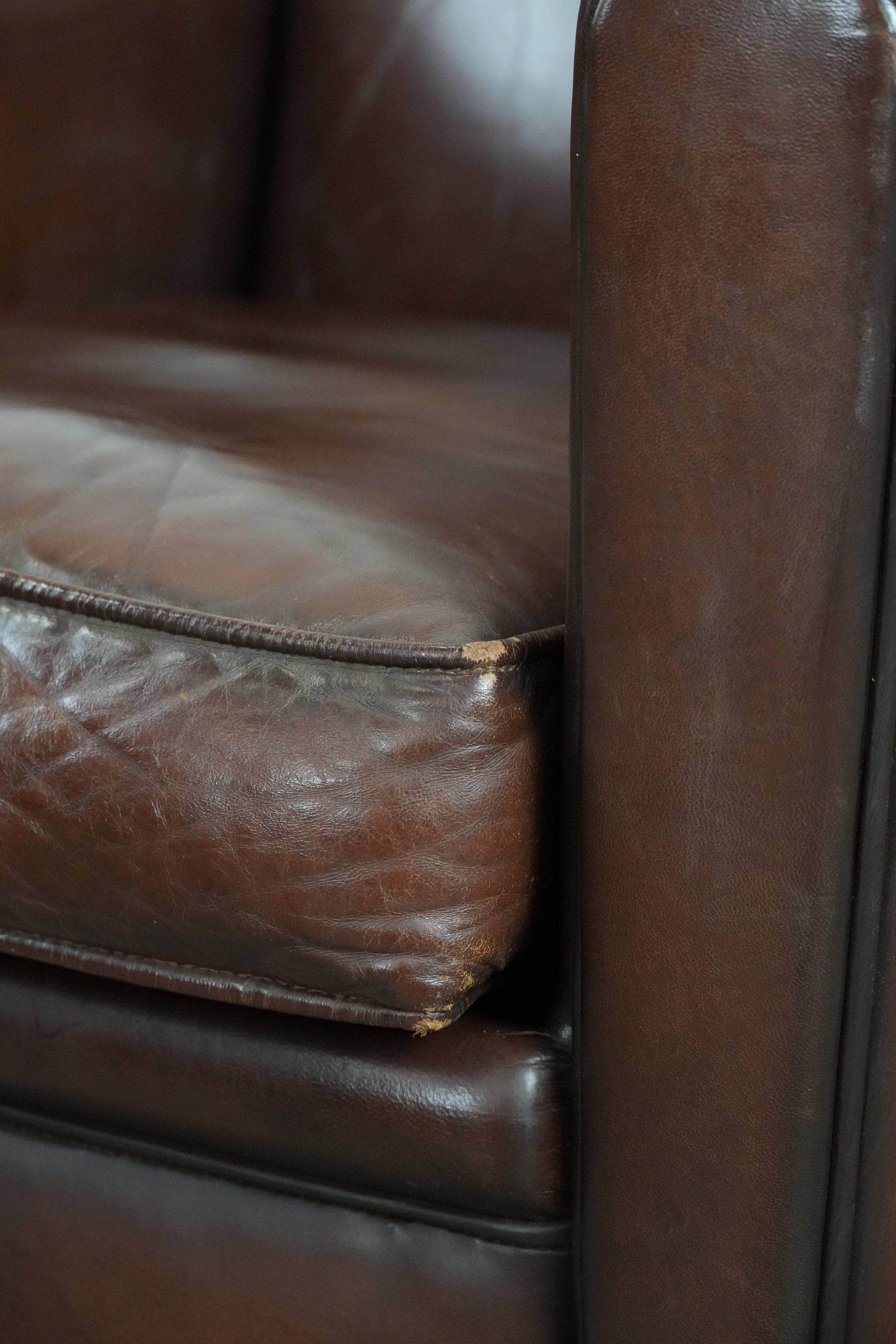 Sheepskin art deco design armchair with timeless and warm colours