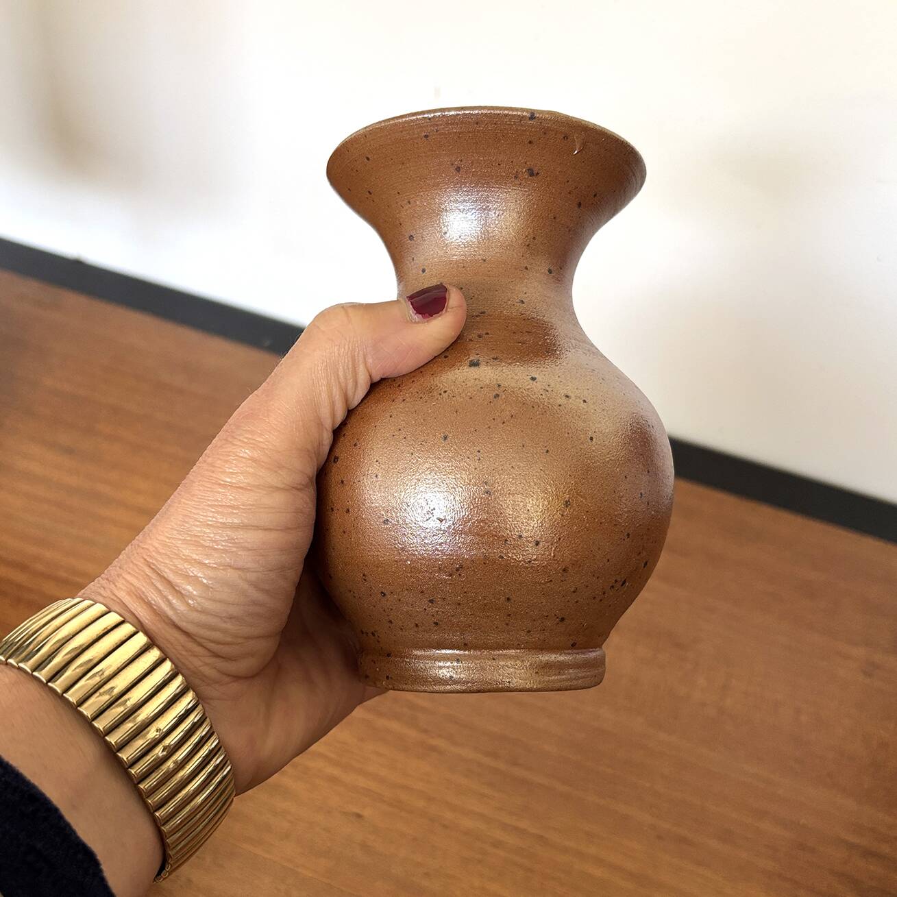 Satin stoneware vase