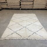 White/black berbere wool carpet  205x320cm
