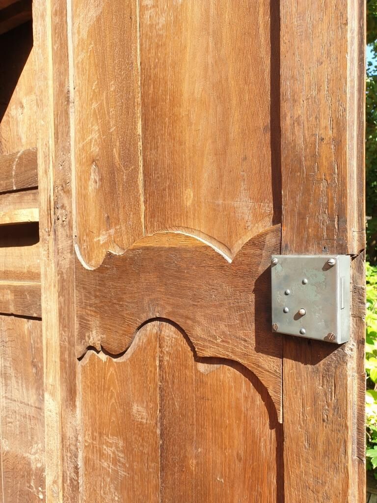 Wardrobe in oak XVIIIth