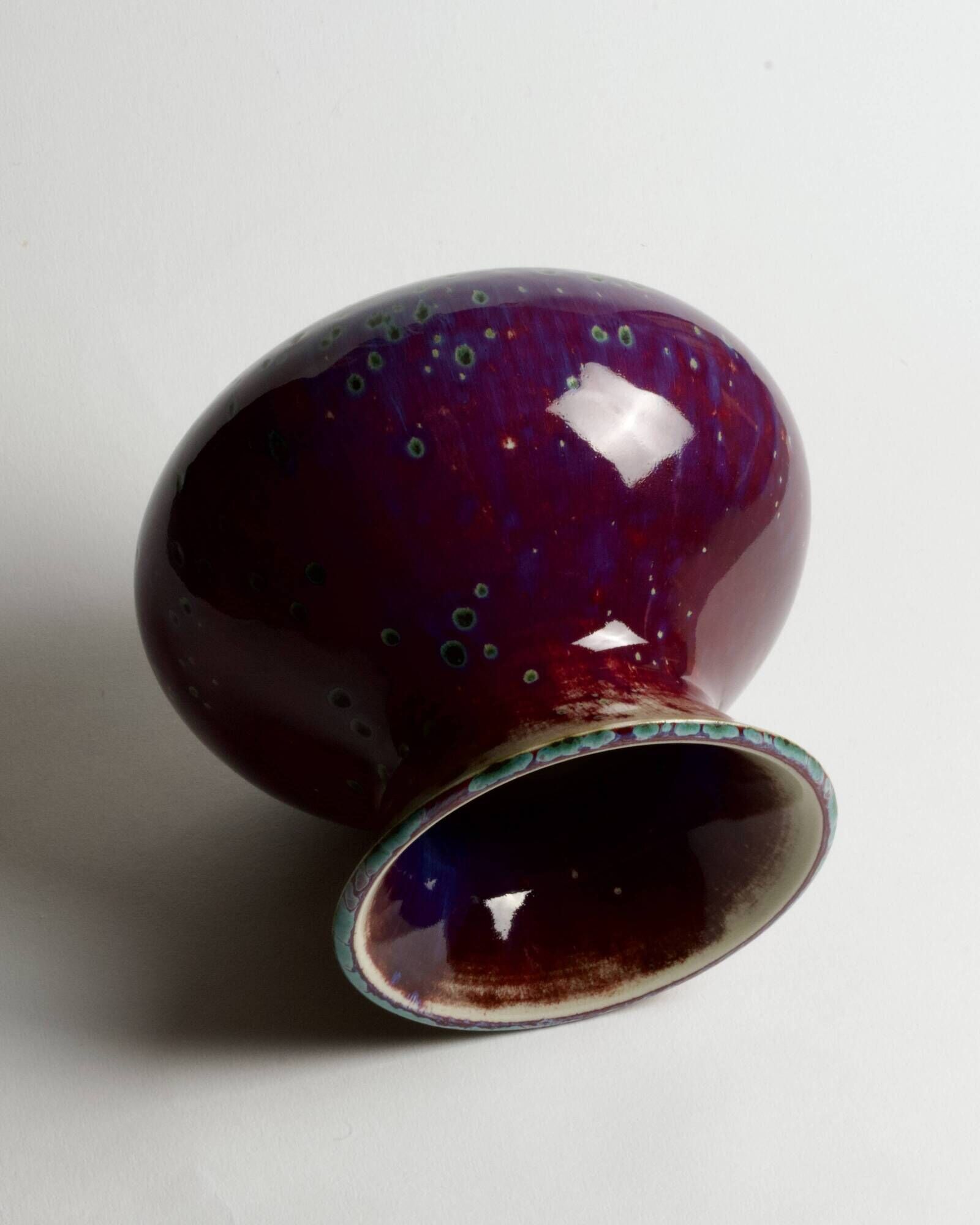 Porcelain vase with peacock glaze by Matsuyama Gaei.