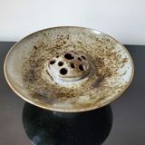 Cup pique flowers in sandstone signed