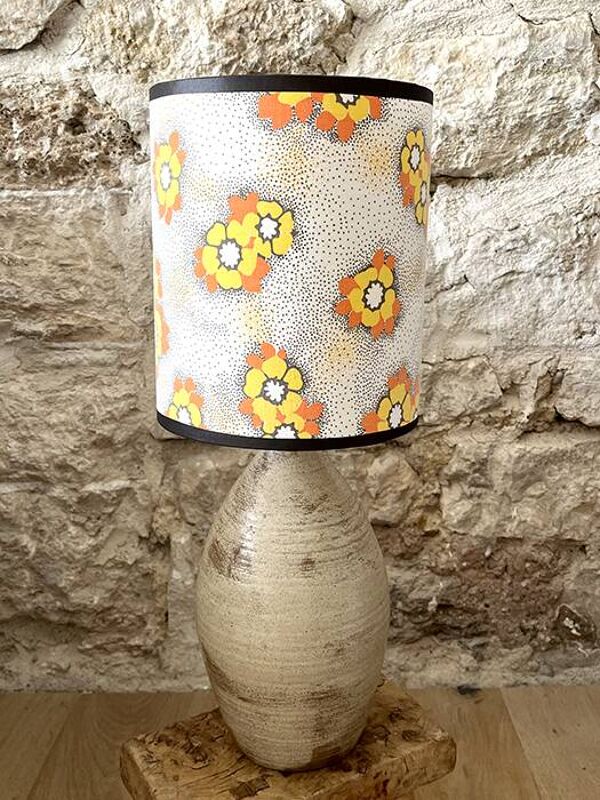 Lampe en grès et tissus vintage
