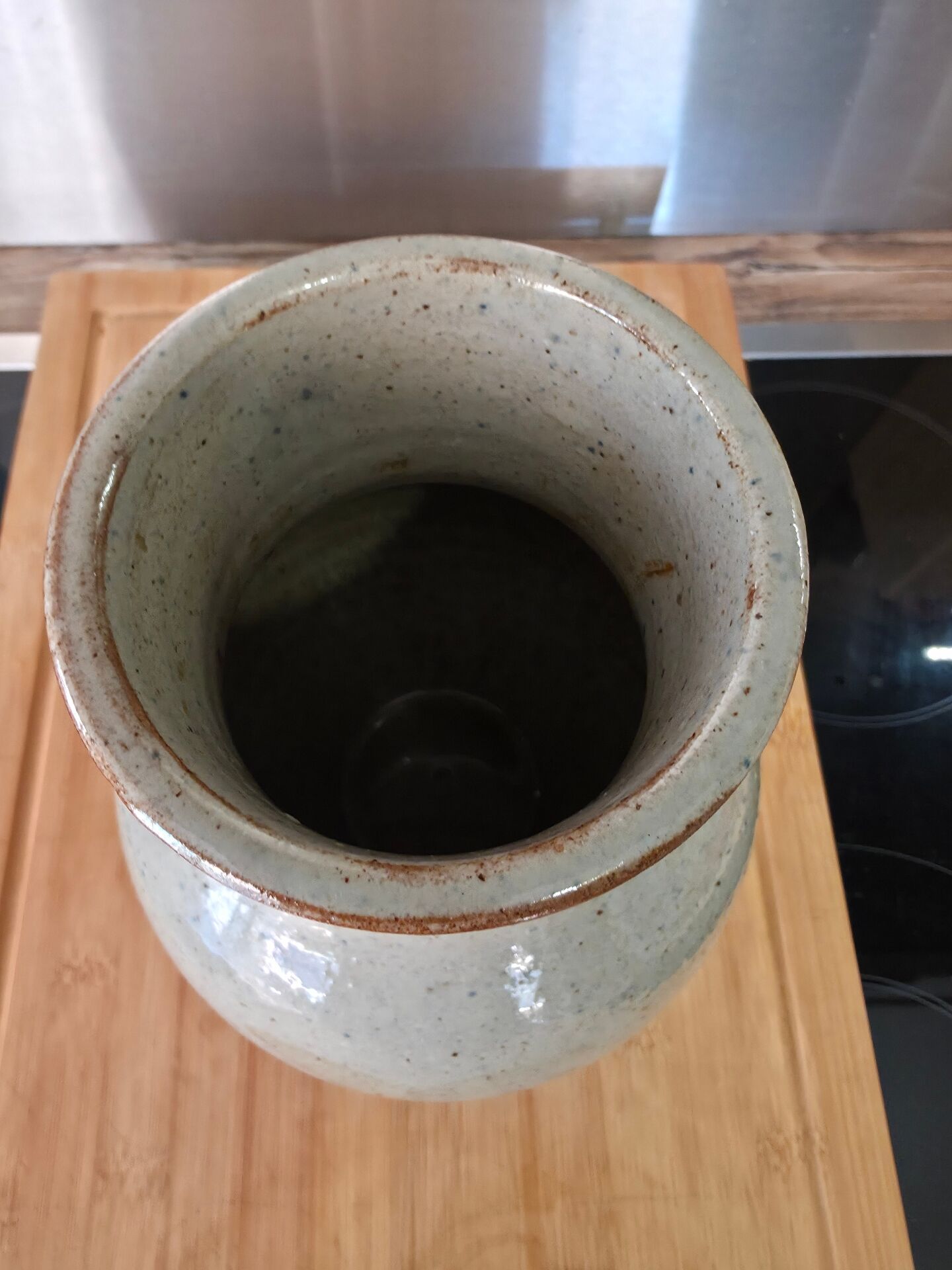 Vase Boule en Grès Vintage – Volkoff Vallauris