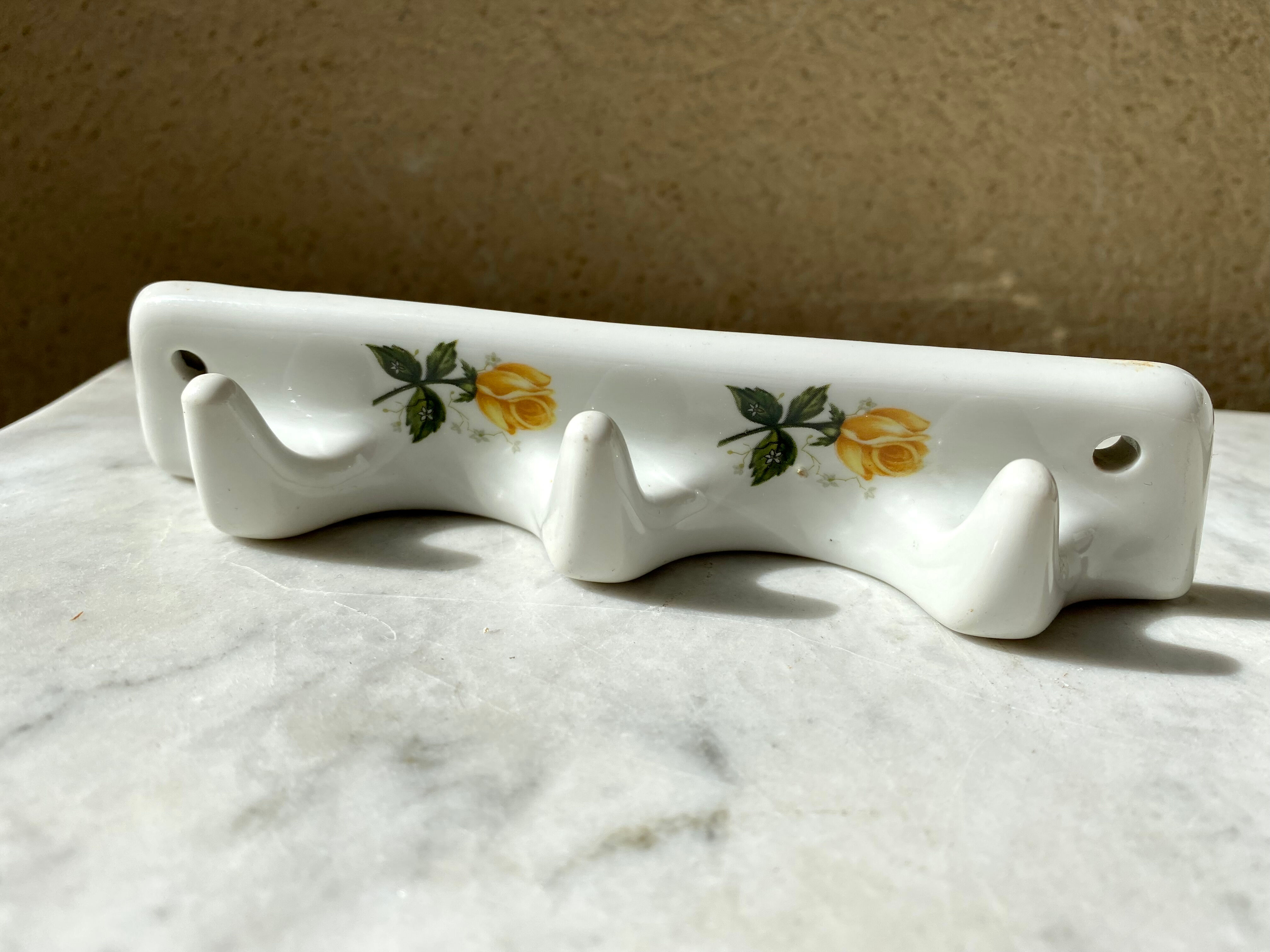 Soap holder and porcelain hook of Limoges Champs-Elysées vintage 60