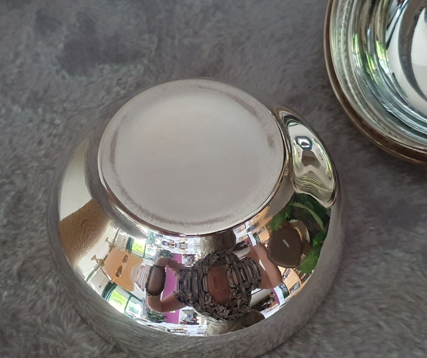 Sugar bowl in vintage silver metal