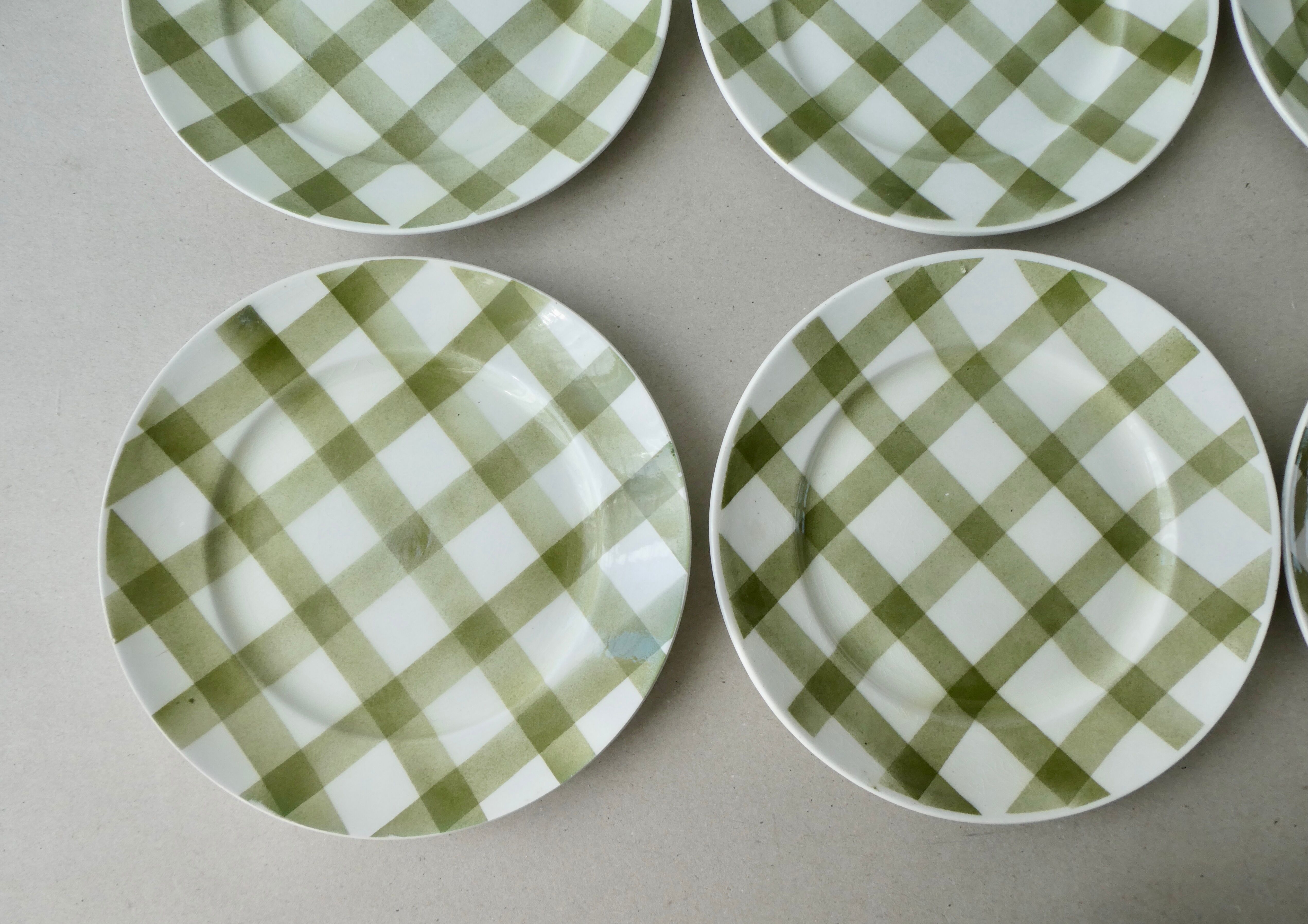 6 flat plates Moulin des Loups tablecloth model, 23 cm