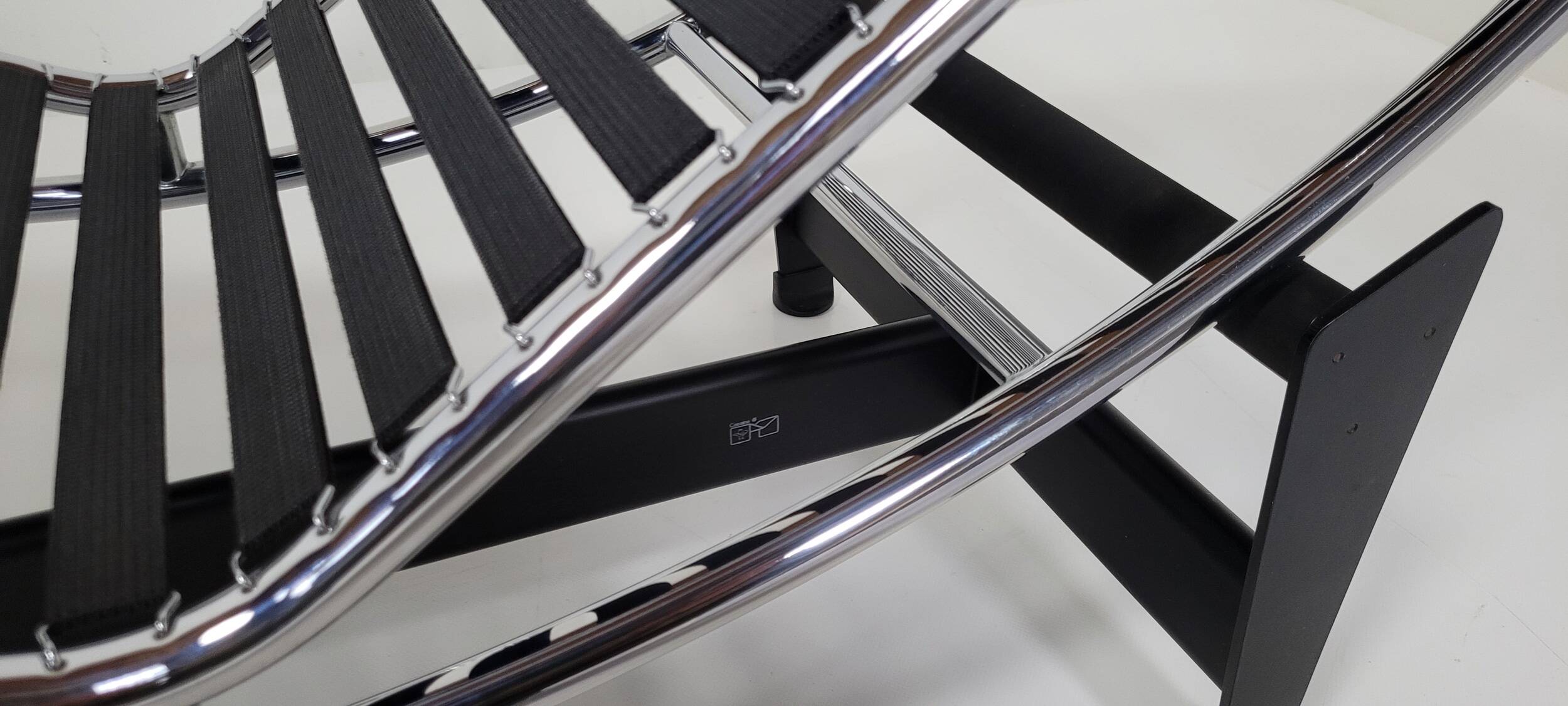 Cassina Le Corbusier LC4, Italy 1929