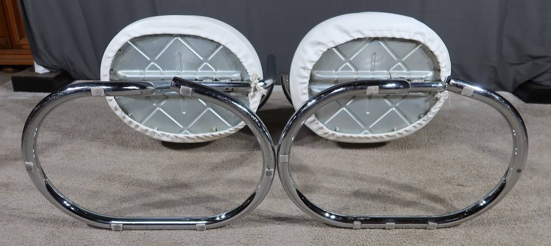 Pair of “Cobra” Chairs by Giotto Stoppino for Kartell – 1970