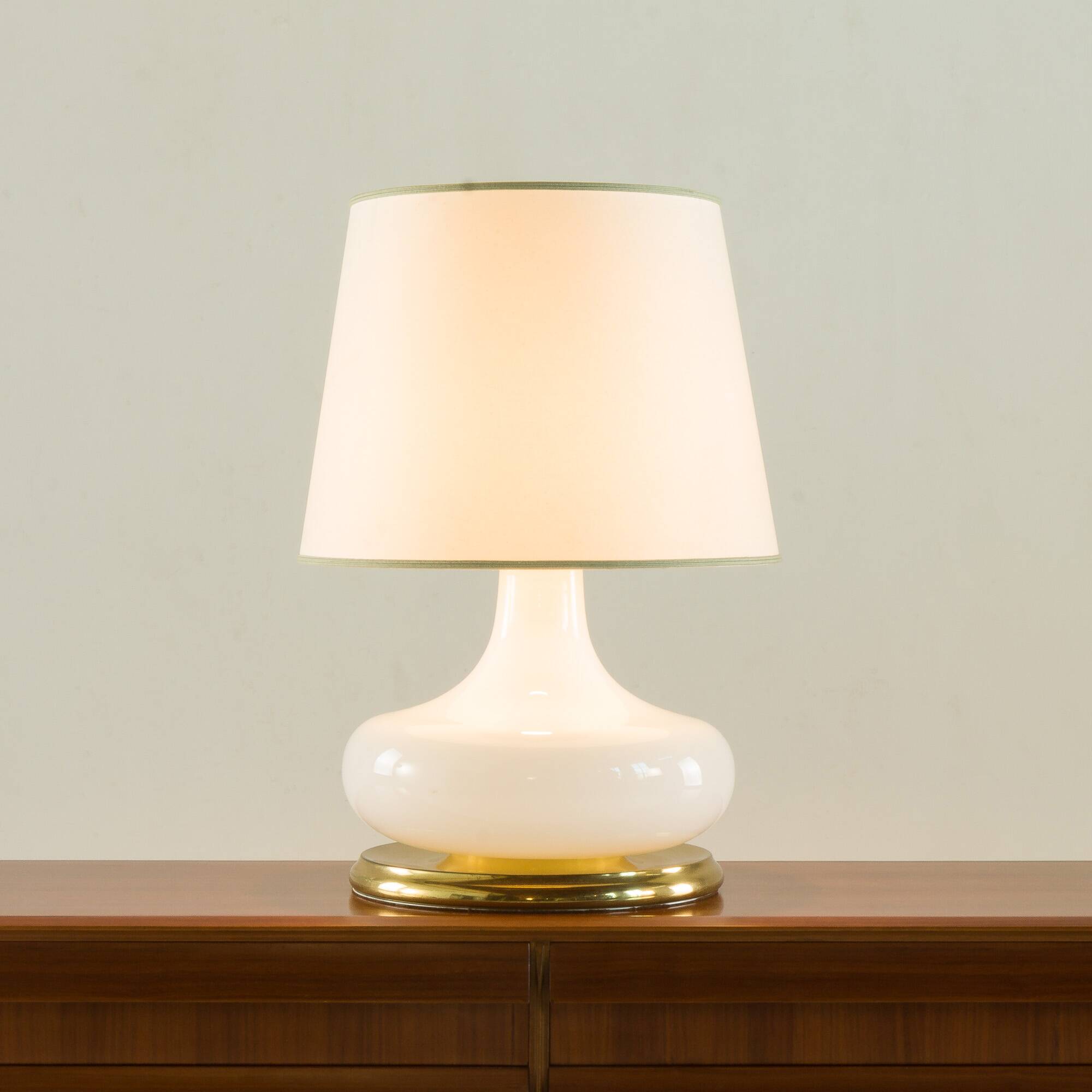 Lampe de table en verre de Murano italienne XL du milieu du siècle, années 1970.