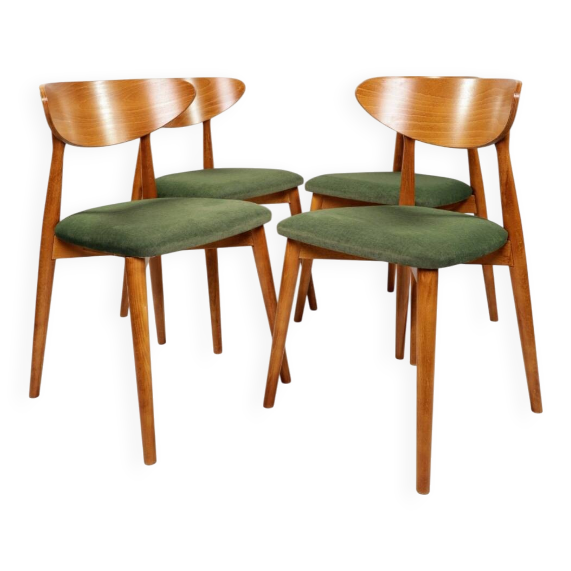 Scandinavian design dining room chairs in green velvet, set of 4