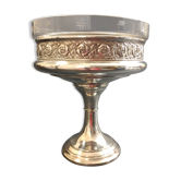 Silver metal refresher and engraved glass cut