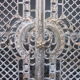 Facade de cheminée ancienne tout en bronze