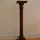 Wooden column pedestal in Louis XVI style, height: 93 cm.