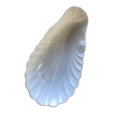 White porcelain shell ravier
