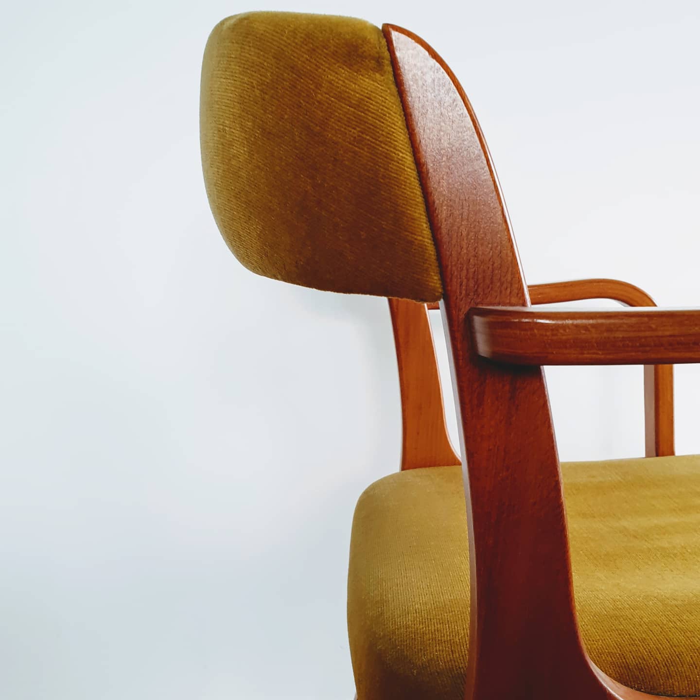 Armchair Baumann Gondola